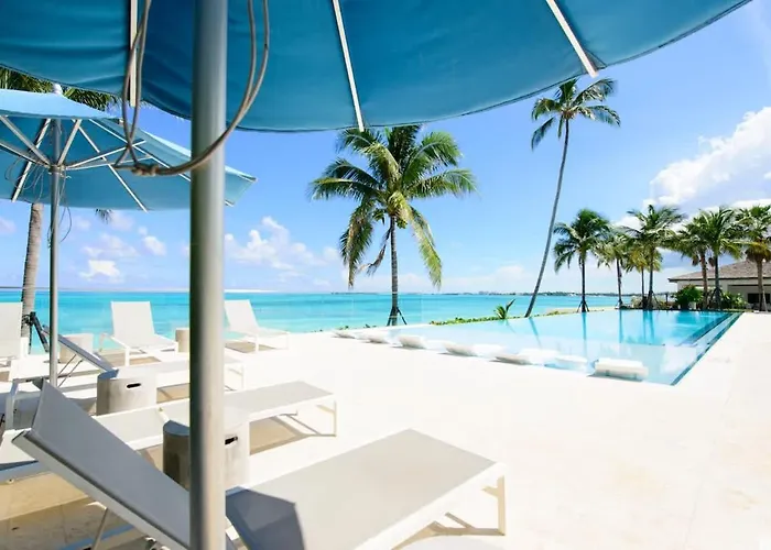 Two Bedroom Cable Beach Condo With Patio